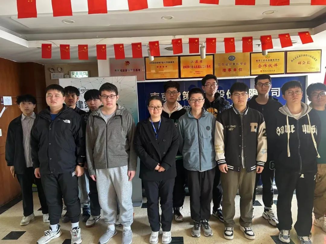 春天最美，萬物復(fù)蘇，正是學(xué)習(xí)的好時光